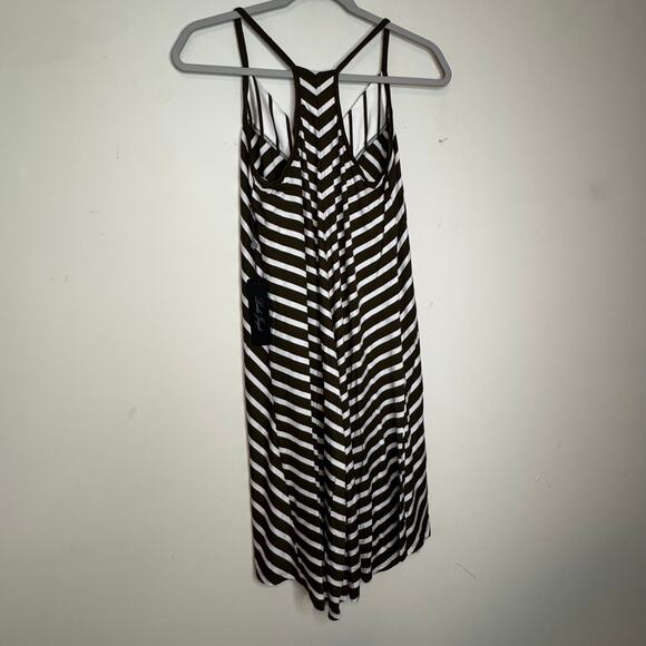 Laila Jayde Mitered Striped Racerback Mini Dress Olive Natural NWT Size Large - Picture 4 of 7